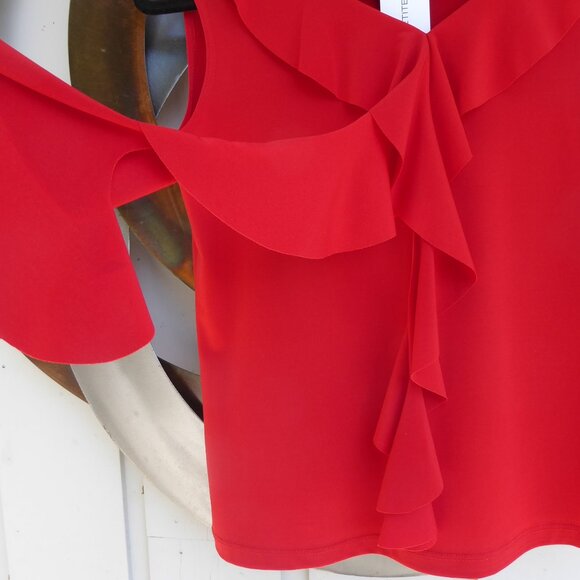 Versatile Sleeveless Unique V Neck Red Jersey Top, Size M - Picture 3 of 6